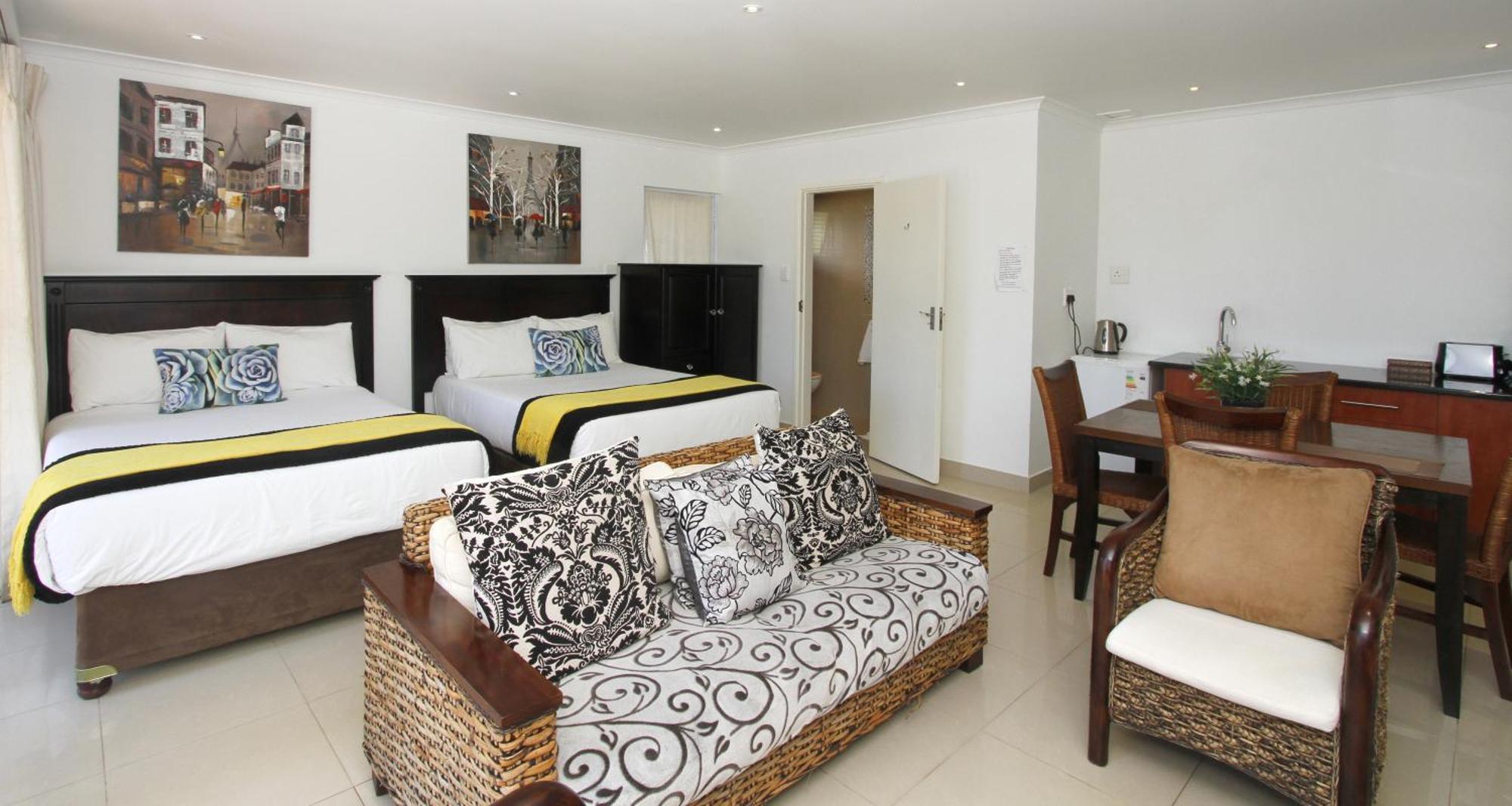Umhlanga Self Catering Guest House Дурбан Экстерьер фото